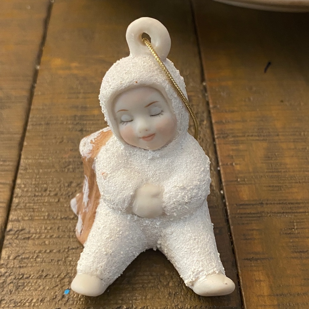 Rare, snow baby ornament signed pcs 199-5